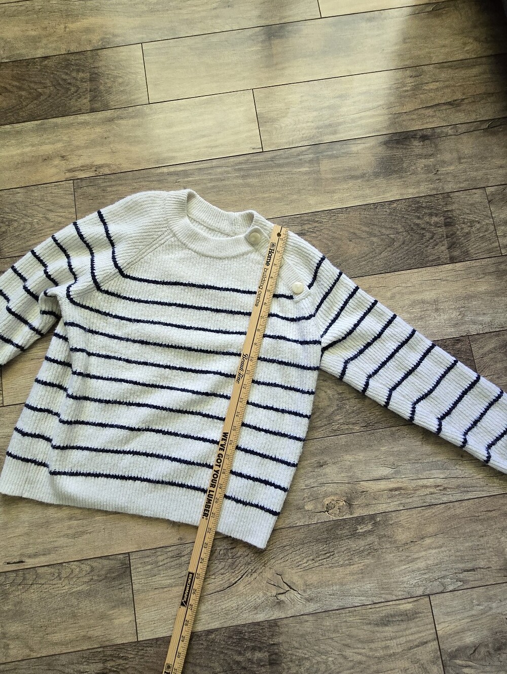 Lauren Conrad Blue And Cream Womens Large Sweater - Picture 10 of 11
